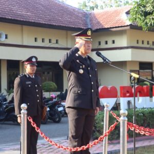 Pimpin Upacara HUT Kemerdekaan RI Ke-81, Wakapolres Bima Kabupaten: Bukti Penghargaan dan Penghormatan Atas Jasa Para Pahlawan