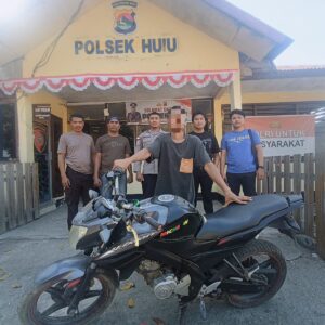 Polsek Hu’u Amankan Terduga Pelaku Penggelapan Sepeda Motor Yamaha Vixion