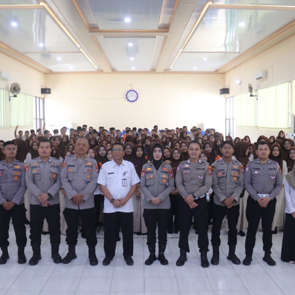 Antisipasi Kejahatan Siber, SMKN 1 Tuban Gelar Sosialisasi Etika Pemanfaatan AI