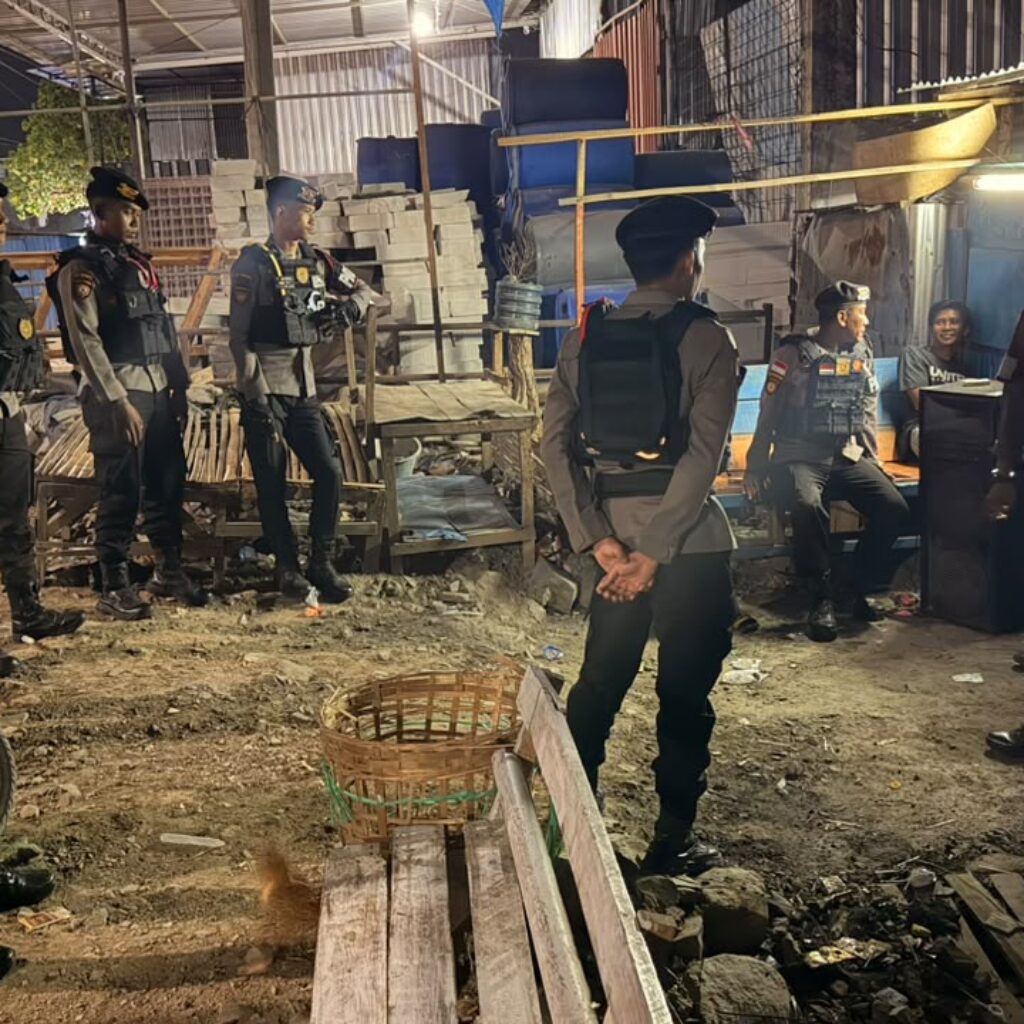 Unit Turjawali Sat Samapta Polres Bima Kota Gelar Patroli Dialogis, Cegah Gangguan Kamtibmas