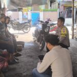 Bhabinkamtibmas Desa Parangina Sambangi Warga, Ajak Bersama Jaga Kamtibmas
