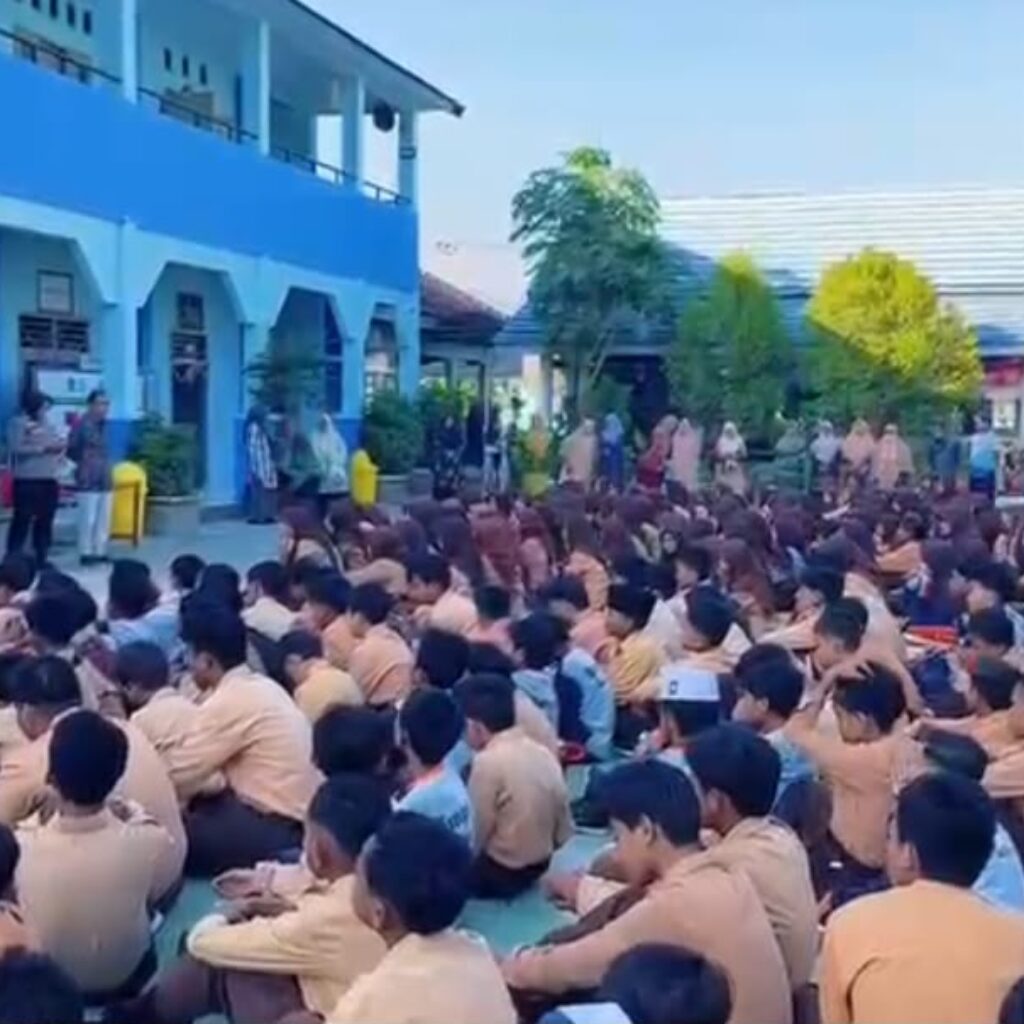 Sambut Hari Jadi Polwan ke-78, Polwan Polres Bima Kota Gelar Polwan Goes To School