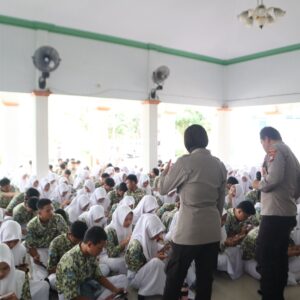 Fokus Pembentukan Karakter & Etika Digital