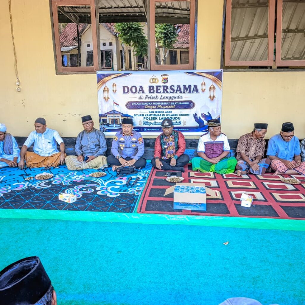 Perkuat Sinergi dengan Masyarakat, Polsek Langgudu Gelar Doa Bersama untuk Kamtibmas