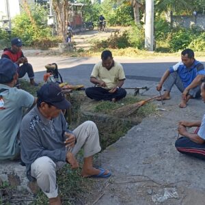 Bhabinkamtibmas Sambangi Warga di Dusun Dasan Makam Utara, Ajak Masyarakat Jaga Kamtibmas