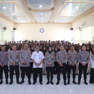 Antisipasi Kejahatan Siber, SMKN 2 Tuban Gelar Sosialisasi Etika Pemanfaatan AI