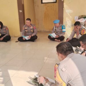 Binrohtal Rutin Gabungan Polsek Rasanae Timur dan Polsubsektor Raba, Wujudkan Jiwa Sehat dan Mental Kuat Personel