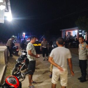 Patroli Blue Light Polsek Ambalawi Antisipasi 3C, Wujudkan Situasi Aman dan Kondusif