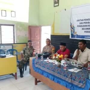 Bhabinkamtibmas Polsek Soromandi Gelar Pengamanan rapat Pleno Daftar Pemilihan Sementara(DPS) Desa Lewintana