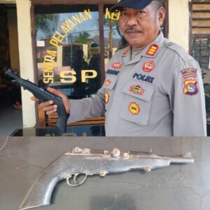 Sadar Kamtibmas, Warga Desa Tente Secara Sukarela Menyerahkan 1 Pucuk Senpira Jenis Pistol Ke Mapolsek Woha