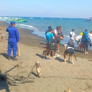 Jaga Kondusivitas Kawasan Pesisir, Sat Polairud Polres Lombok Utara Gelar Patroli Hotspot di Pelabuhan Bangsal