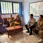 Melalui Program Police go to School, Bhabinkamtibmas Polsek Monta Silahturahmi Kamtibmas di SMKN I Monta