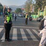Polsek Rasanae Barat Polres Bima Kota Gelar Rawan Pagi, Pastikan Kamseltibcarlantas
