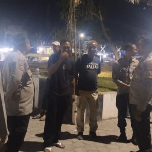 Strong Point Malam Polsek Rasanae Barat Berikan Rasa Aman bagi Masyarakat