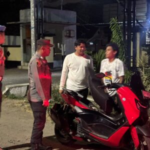 Gabungan Fungsi Piket Polres Sumbawa Barat Gelar KRYD Ciptakan Kondusivitas Yang Aman