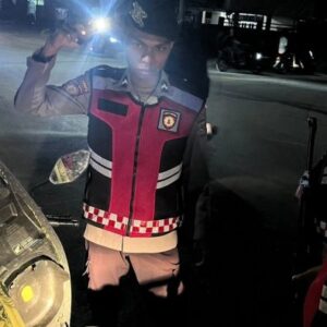 Patroli Malam di Jalan Baru, Polisi Periksa Kendaraan Antisipasi Narkoba, Miras dan Sajam