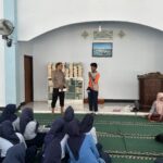Bag SDM Polres Bima Kota Sosialisasikan SMA Kemala Taruna Bhayangkara di SMPN 1 Kota Bima