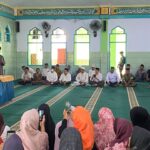 Polsek Sumbawa Hadiri Safari Dakwah Ustadzah Angelina Sondakh di Masjid Darussalam Brangbiji, Pastikan Pengamanan Berjalan Aman