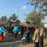 Polsek Pekat Amankan Tradisi Nyongkolan, Cegah Kemacetan dan Jaga Kamtibmas