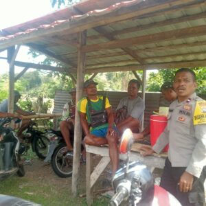 Bhabinkamtibmas Desa Woko Dorong Pemanfaatan Lahan dan Ingatkan Warga Cegah Karhutla
