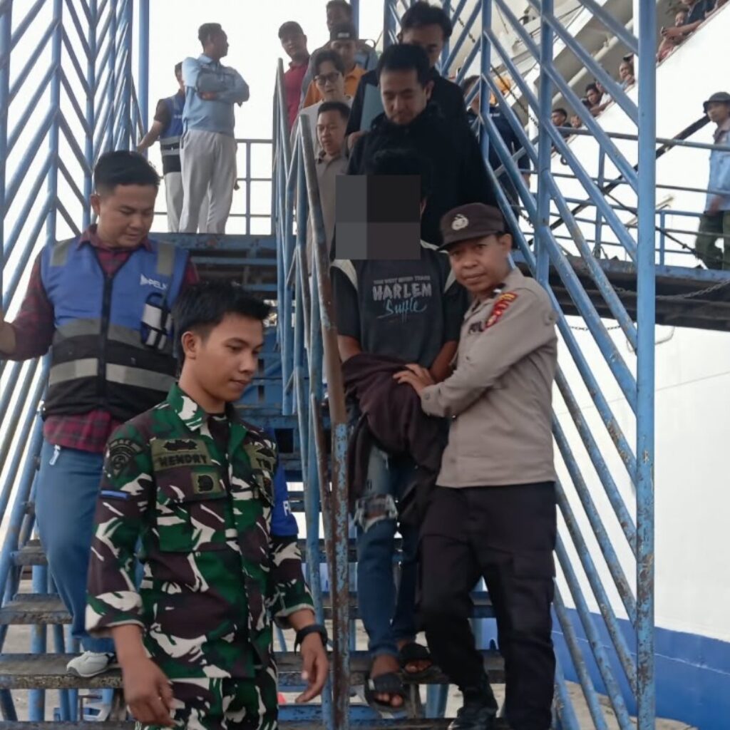 Polsek Kawasan Pelabuhan Laut Bima Amankan DPO Curanmor Polres Klungkung di KM Lawit