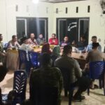 Kawal Pesta Demokrasi Desa, Bhabinkamtibmas Polsek Jereweh Hadiri Penetapan DPT Pilkades Goa