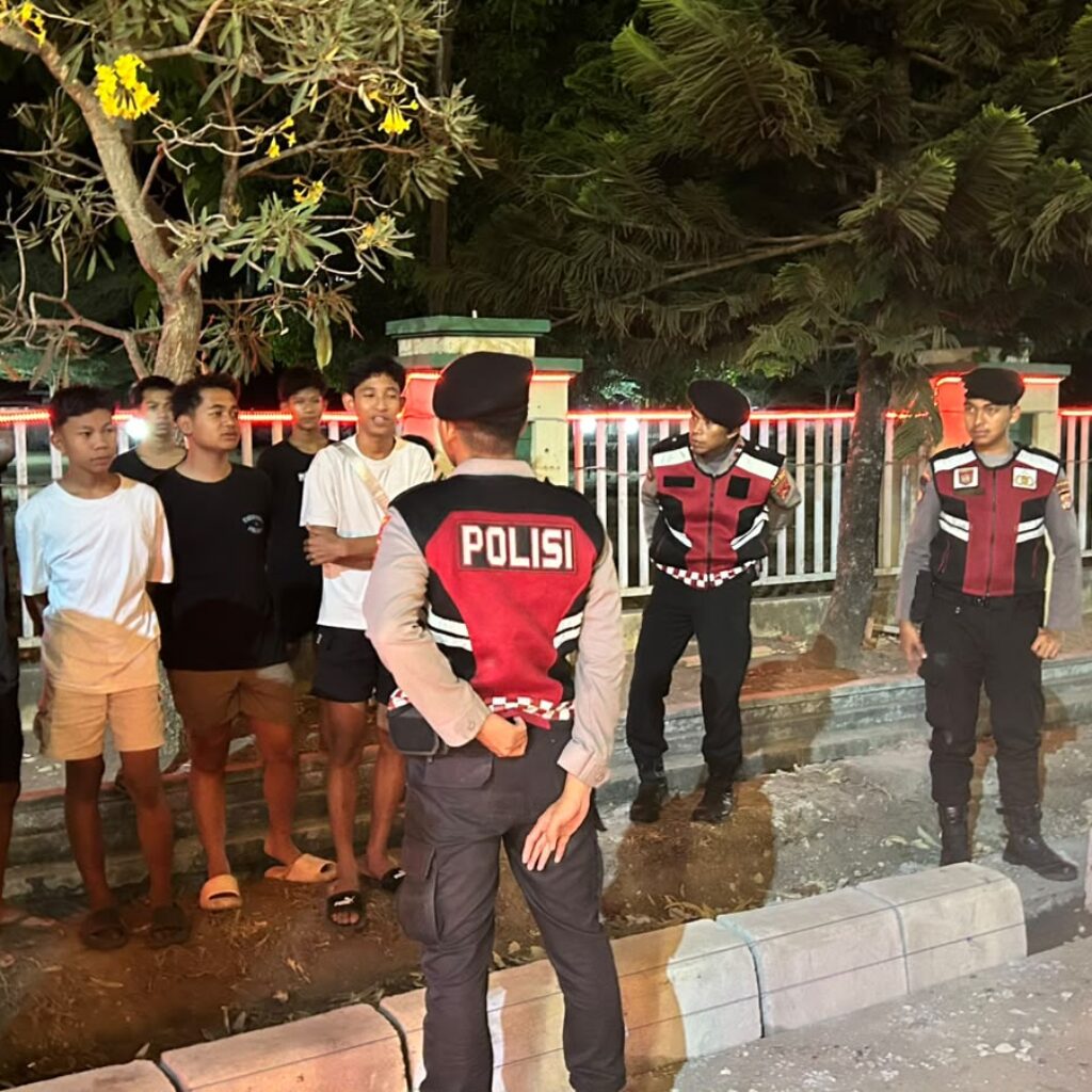 Patroli Dialogis Sat Samapta Polres Bima Kota Sasar Pemuda, Himbau Jaga Kamtibmas
