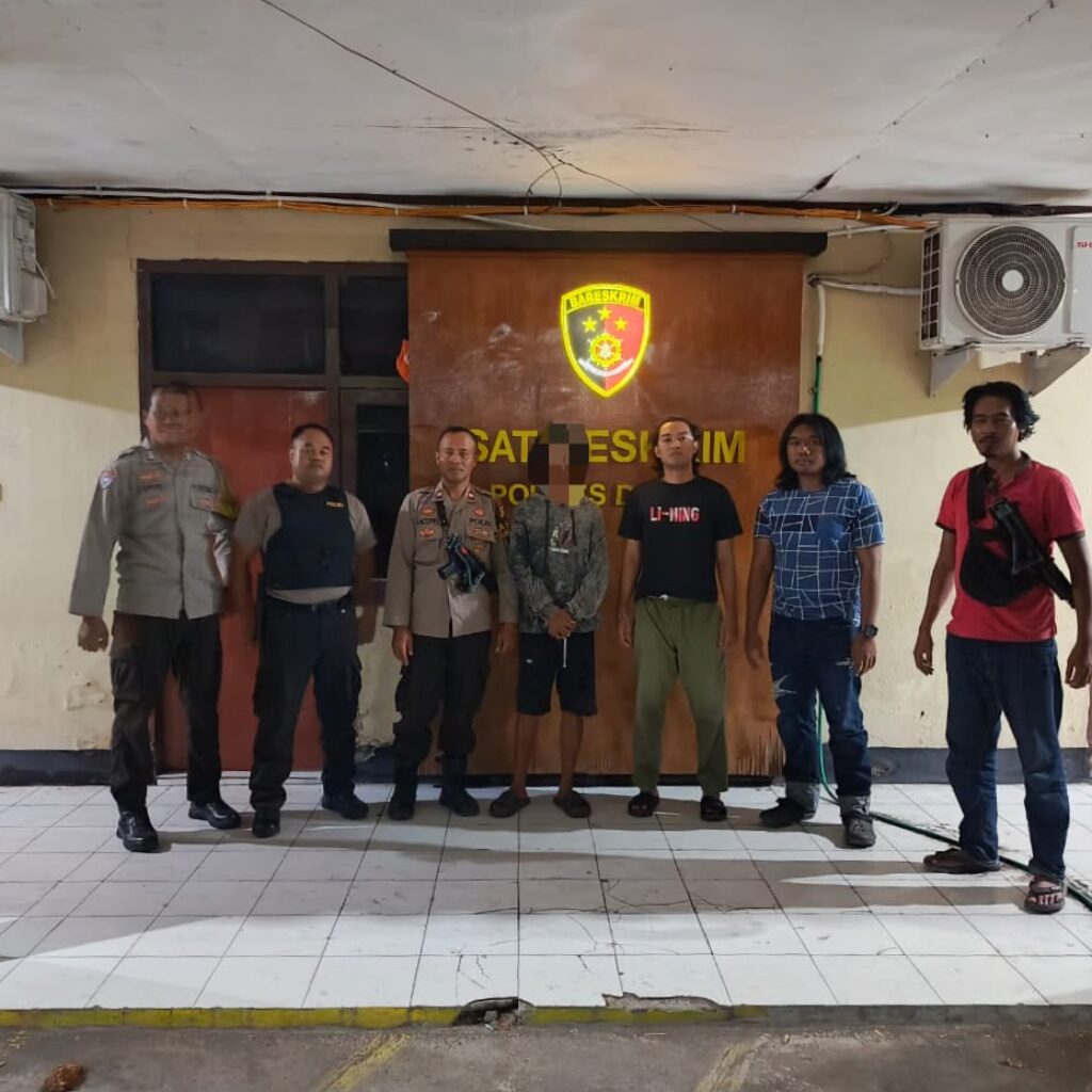POLSEK WOJA EVAKUASI TERDUGA PELAKU KEKERASAN SEKSUAL TERHADAP ANAK DI DESA MUMBU, POLISI IMBAU WARGA TIDAK MAIN HAKIM SENDIRI