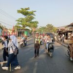 Sat Lantas Polres Dompu Gelar Strong Point Pagi, Wujudkan Kamseltibcarlantas yang Aman dan Lancar