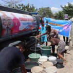 Sambut HUT Humas Polri ke-75, Polres Bima Kota Salurkan Air Bersih untuk Warga Terdampak Kemarau