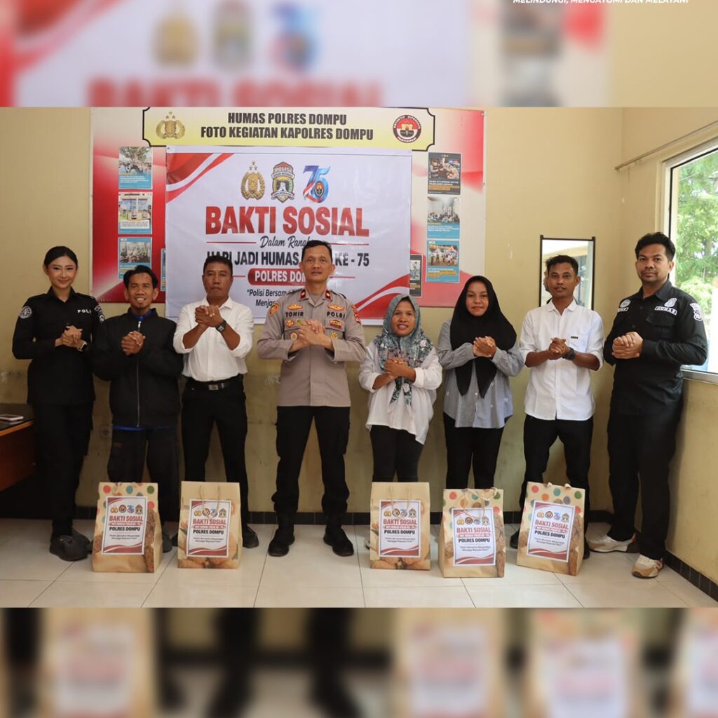HUMAS POLRES DOMPU SALURKAN BANTUAN SEMBAKO KEPADA MASYARAKAT
