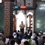 Lewat Jum’at Keliling di Masjid Asmoroqondi, Kapolresta Tuban Pererat Silaturahmi dan Sampaikan Pesan Kamtibmas