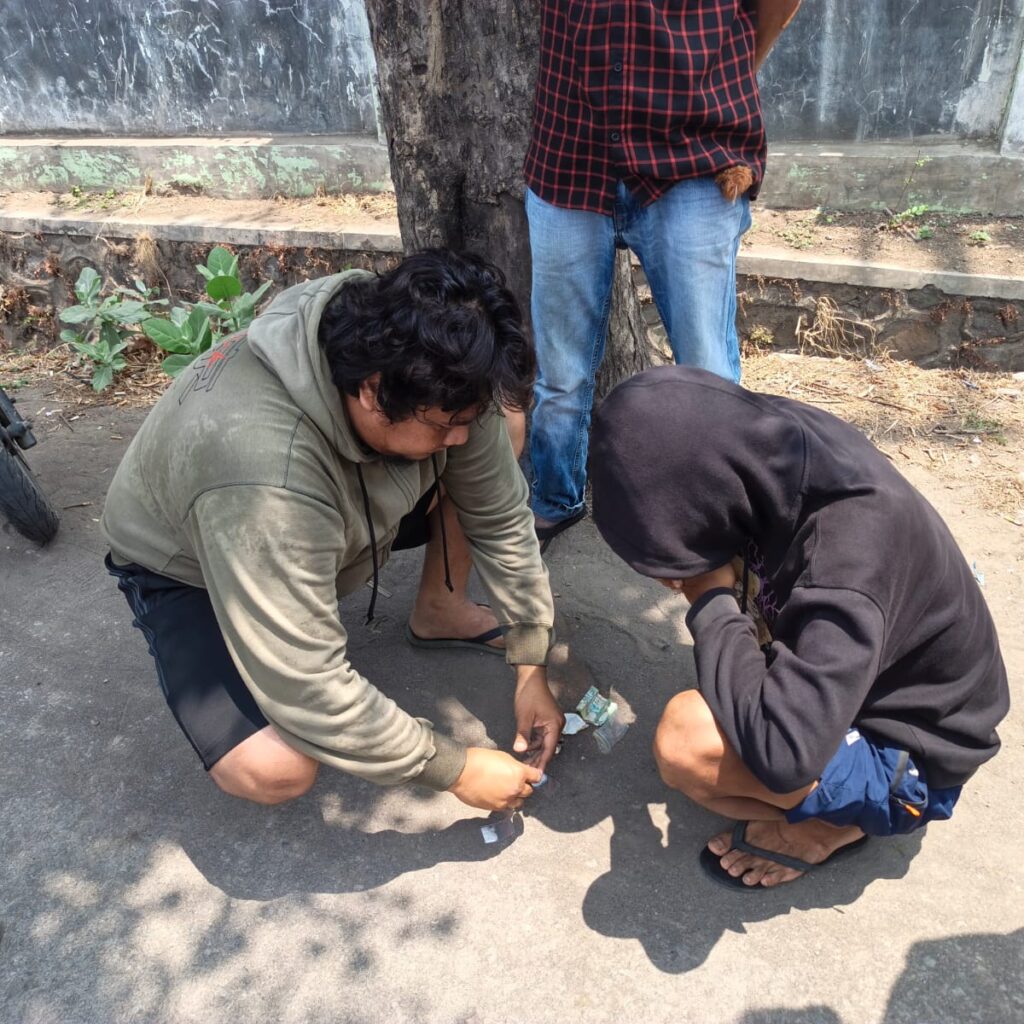 Baru Dua Bulan Bebas, Residivis Narkoba Kembali Ditangkap Polsek Asakota Bersama Dua Rekannya