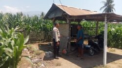 Bhabinkamtibmas Labuhan Lombok Sambangi Kelompok Tani, Dorong Ketahanan Pangan dan Cegah Permasalahan di Kalangan Petani